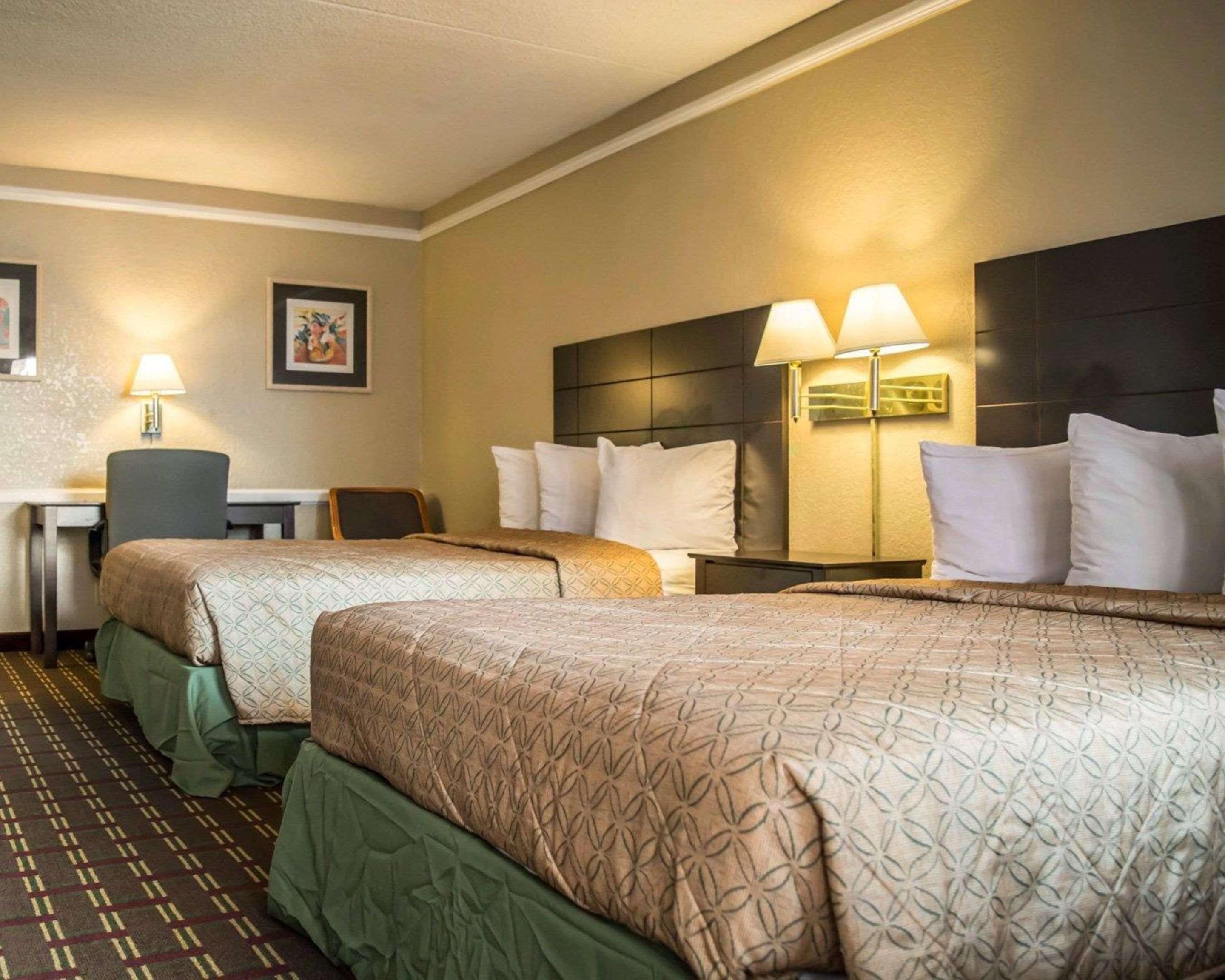 Rodeway Inn Near Ybor City - Casino Tampa Esterno foto