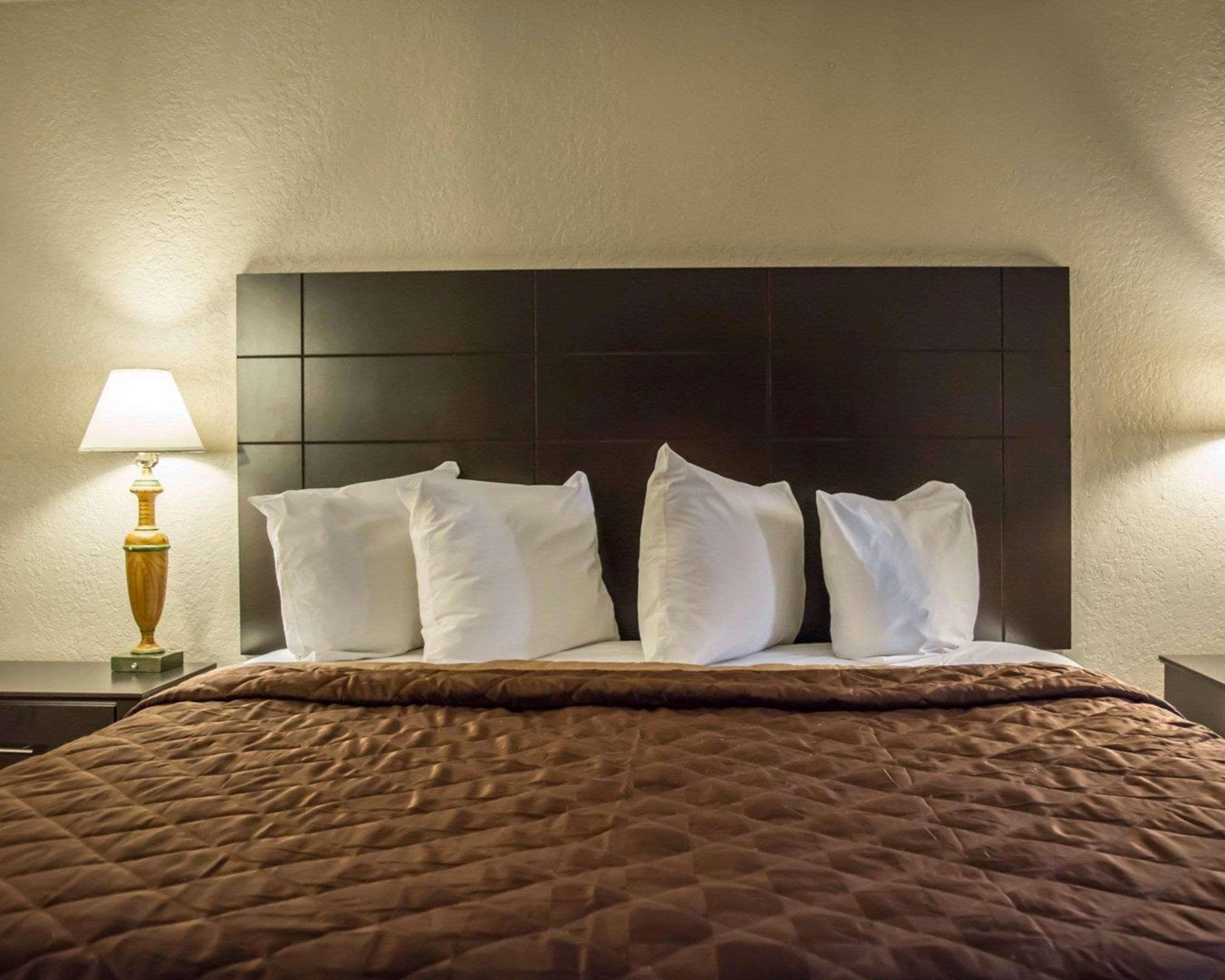 Rodeway Inn Near Ybor City - Casino Tampa Esterno foto