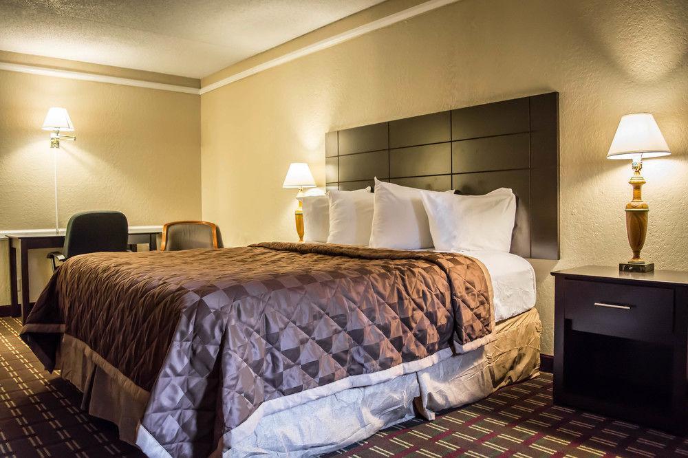 Rodeway Inn Near Ybor City - Casino Tampa Esterno foto